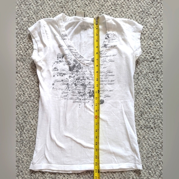 Calvin Klein White Graphic Fitted T-Shirt - Picture 4 of 8